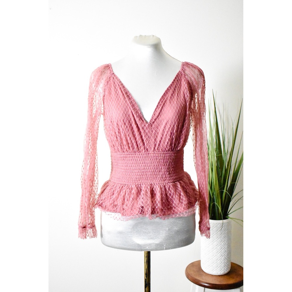 Audrey Parks Francesca's Blouse Womens S Rose Pink Lace Smocked Peplum